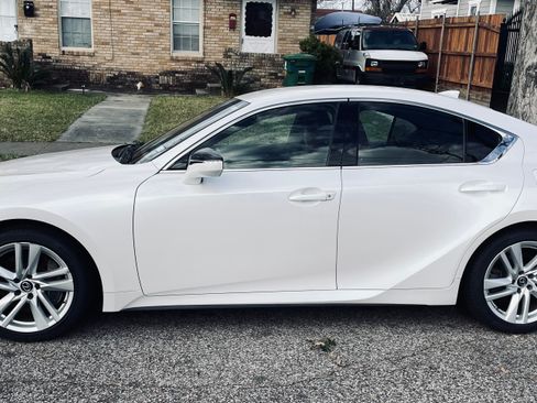 Used 2021 Lexus IS 300 w/ Accessory Package image 8