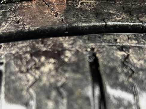 Used 2020 Chrysler Pacifica Touring-L image 19