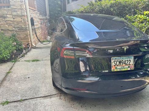 Used 2018 Tesla Model 3 Long Range AWD/4WD image 2