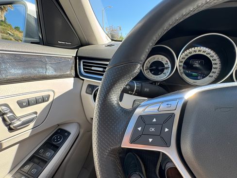 Used 2014 Mercedes-Benz E 350 Sedan image 21