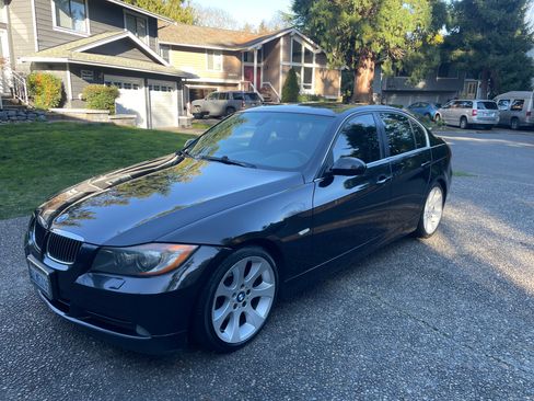 Used 2006 BMW 330i Sedan image 1