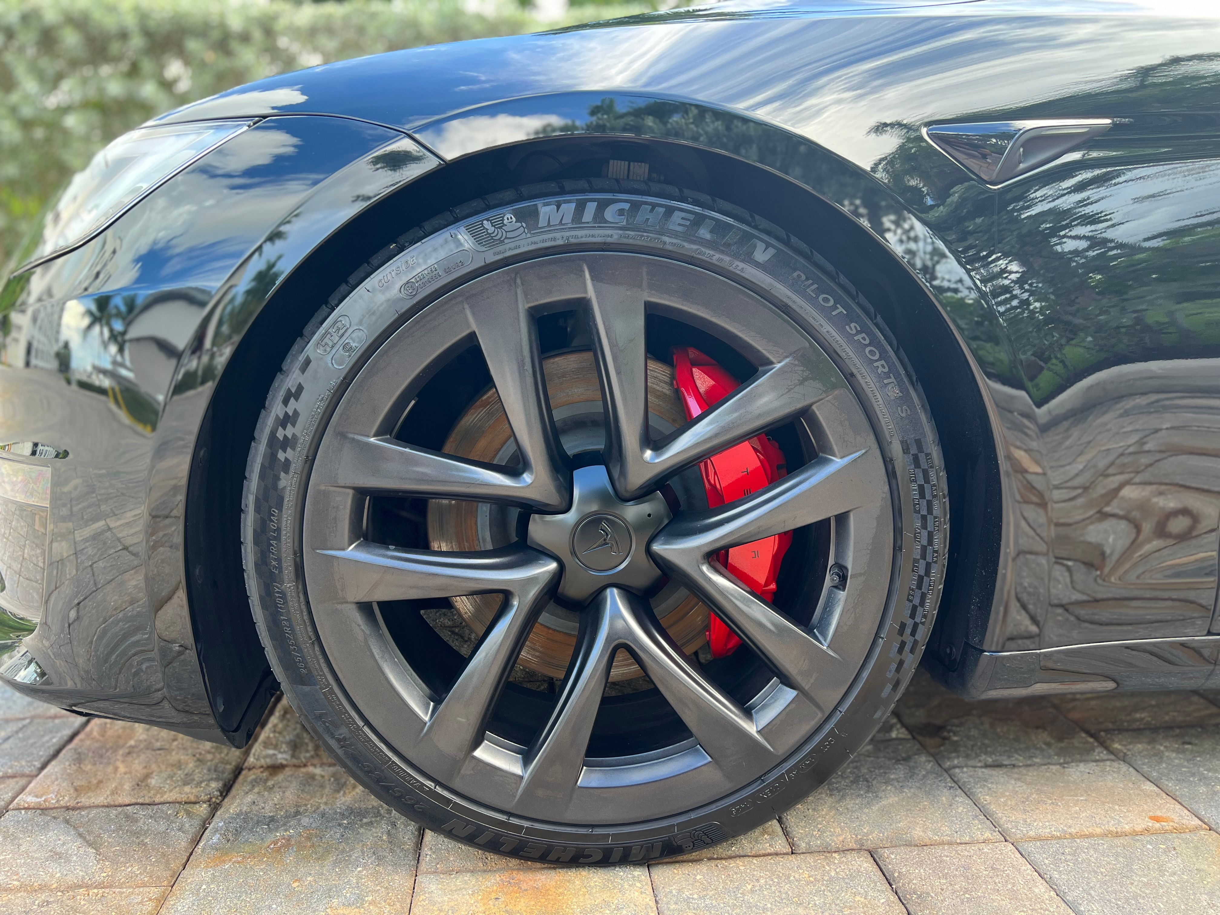 Used 2023 Tesla Model S Plaid AWD/4WD image 15