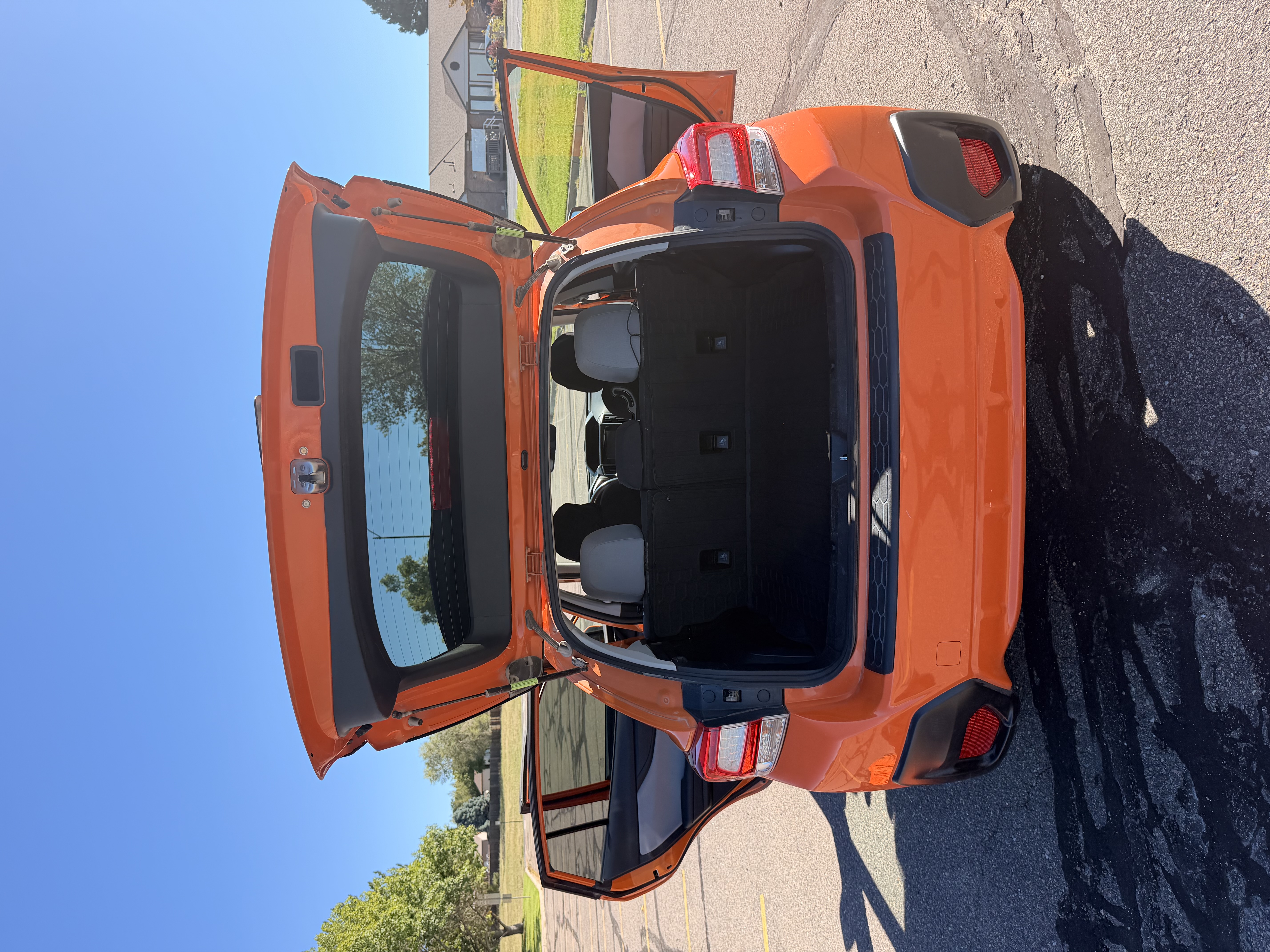 Used 2018 Subaru Crosstrek 2.0i Premium AWD/4WD image 17