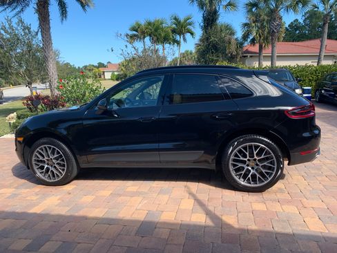 Used 2018 Porsche Macan Sport Edition image 8