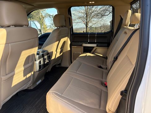 Used 2020 Ford F250 Lariat w/ Lariat Ultimate Package image 11