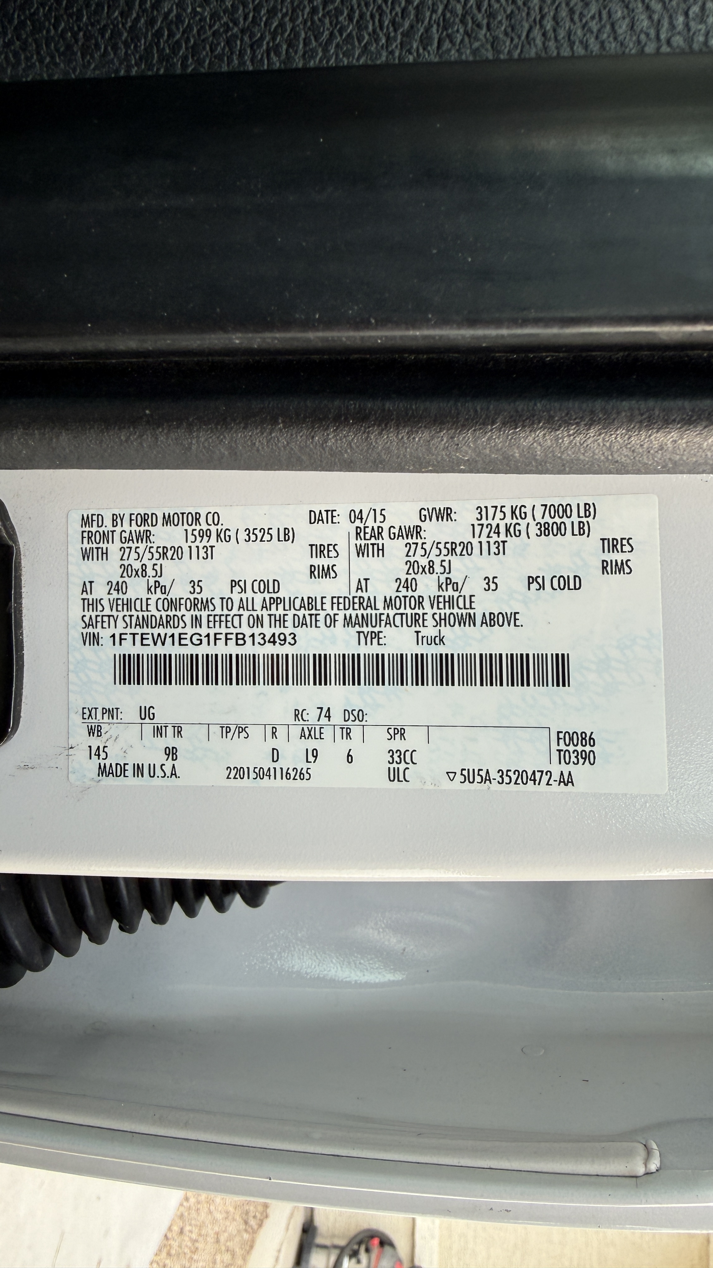 Used 2015 Ford F150 Platinum w/ Equipment Group 701A Luxury AWD/4WD image 11