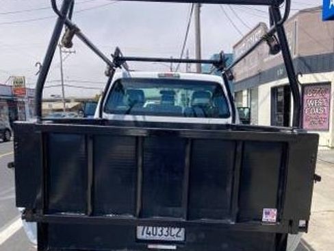 Used 2016 Ford F250 XL w/ XL Appearance Package image 6