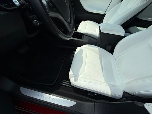 Used 2019 Tesla Model S Long Range image 4