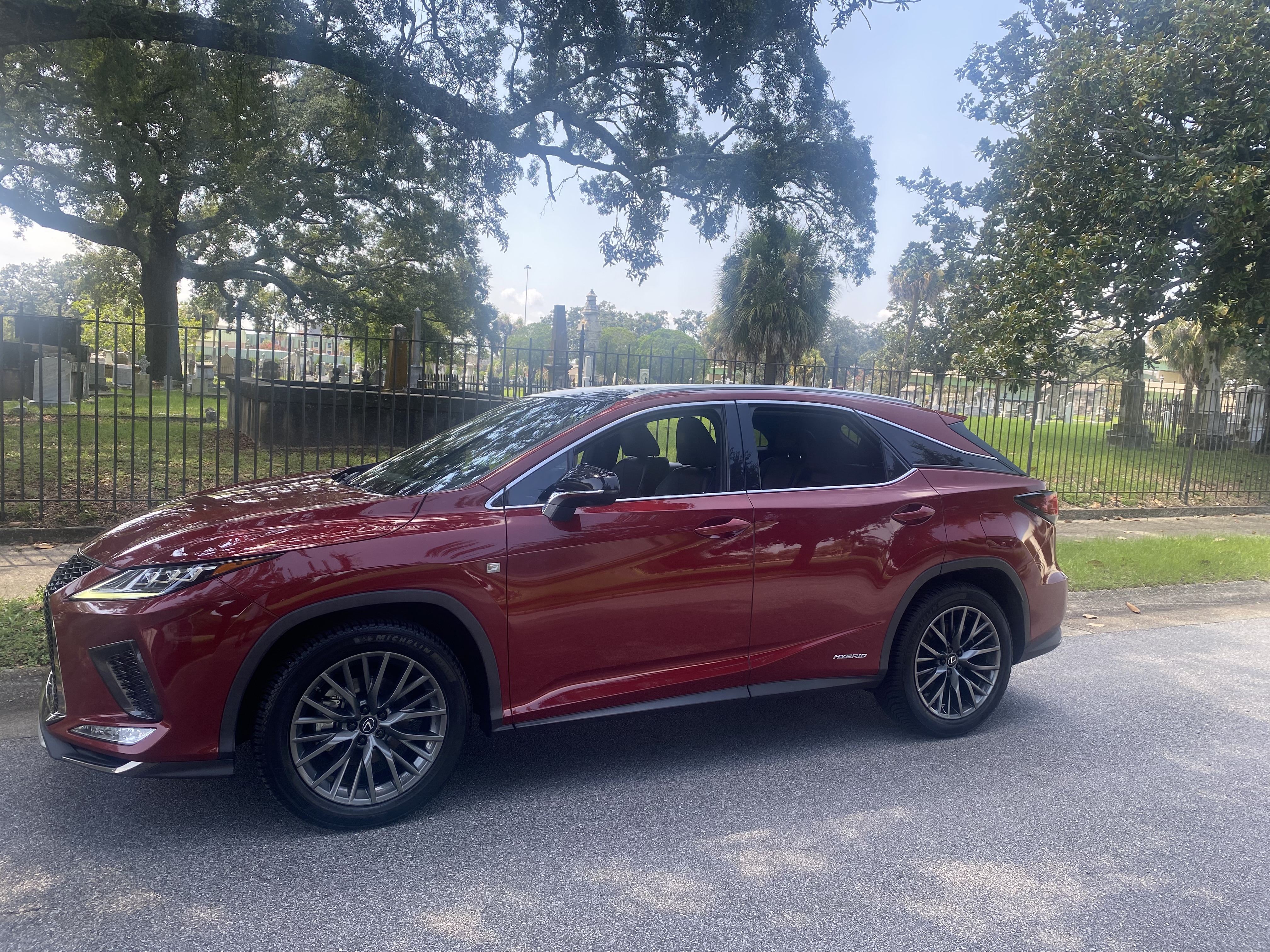 Used 2020 Lexus RX 450h F Sport w/ Accessory Package AWD/4WD image 2