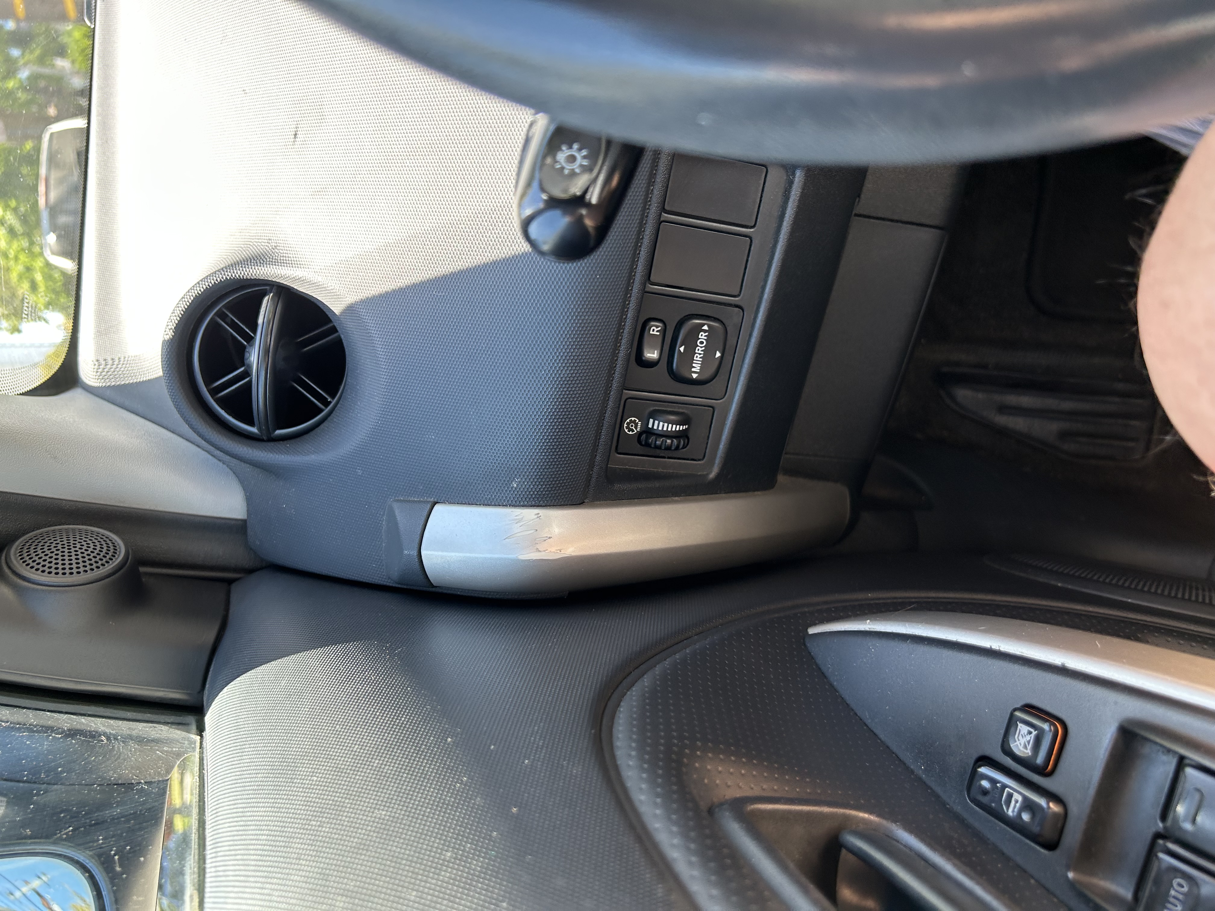 Used 2006 Scion xA FWD image 18