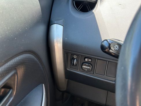 Used 2006 Scion xA FWD image 20
