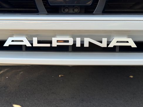 Used 2022 BMW ALPINA XB7 image 24