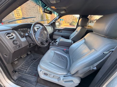 Used 2014 Ford F150 XLT w/ Equipment Group 302A Luxury image 10