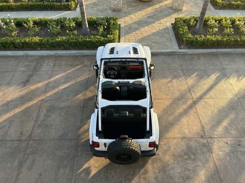 Used 2020 Jeep Wrangler Unlimited Rubicon image 10