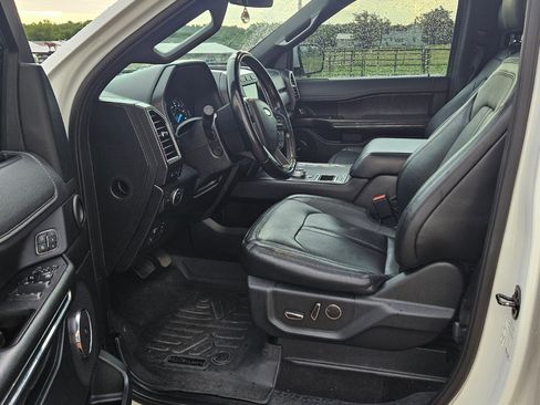 Used 2020 Ford Expedition Max Limited w/ Equipment Group 301A image 5