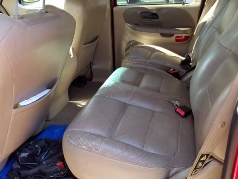 Used 2001 Ford F150 4x4 SuperCrew image 8