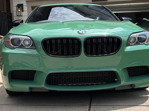 Used 2014 BMW M5 RWD image 5