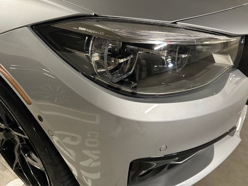 Used 2018 BMW 330i Gran Turismo xDrive image 4