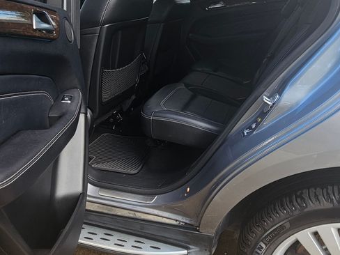 Used 2012 Mercedes-Benz ML 350 4MATIC image 12