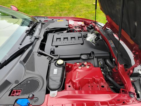 Used 2007 Jaguar XK Coupe image 2