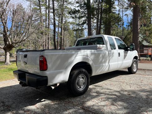 Used 2014 Ford F250 XL image 9