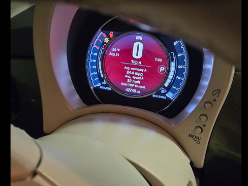 Used 2015 FIAT 500 Pop image 4