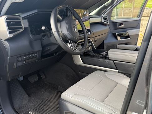 Used 2023 Toyota Tundra Limited RWD image 8