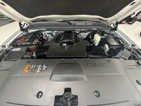 Used 2018 GMC Yukon XL Denali w/ Denali Ultimate Package AWD/4WD image 27