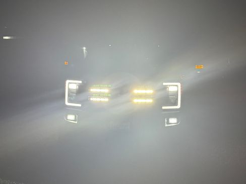 Used 2017 Ford F350 Platinum w/ Platinum Ultimate Package image 11