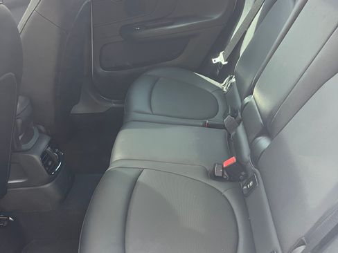 Used 2021 MINI Cooper Countryman image 9