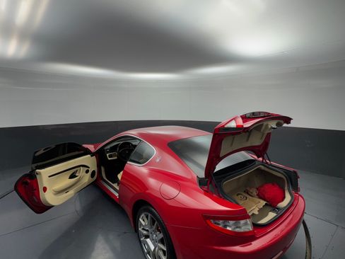 Used 2008 Maserati GranTurismo Coupe RWD image 25