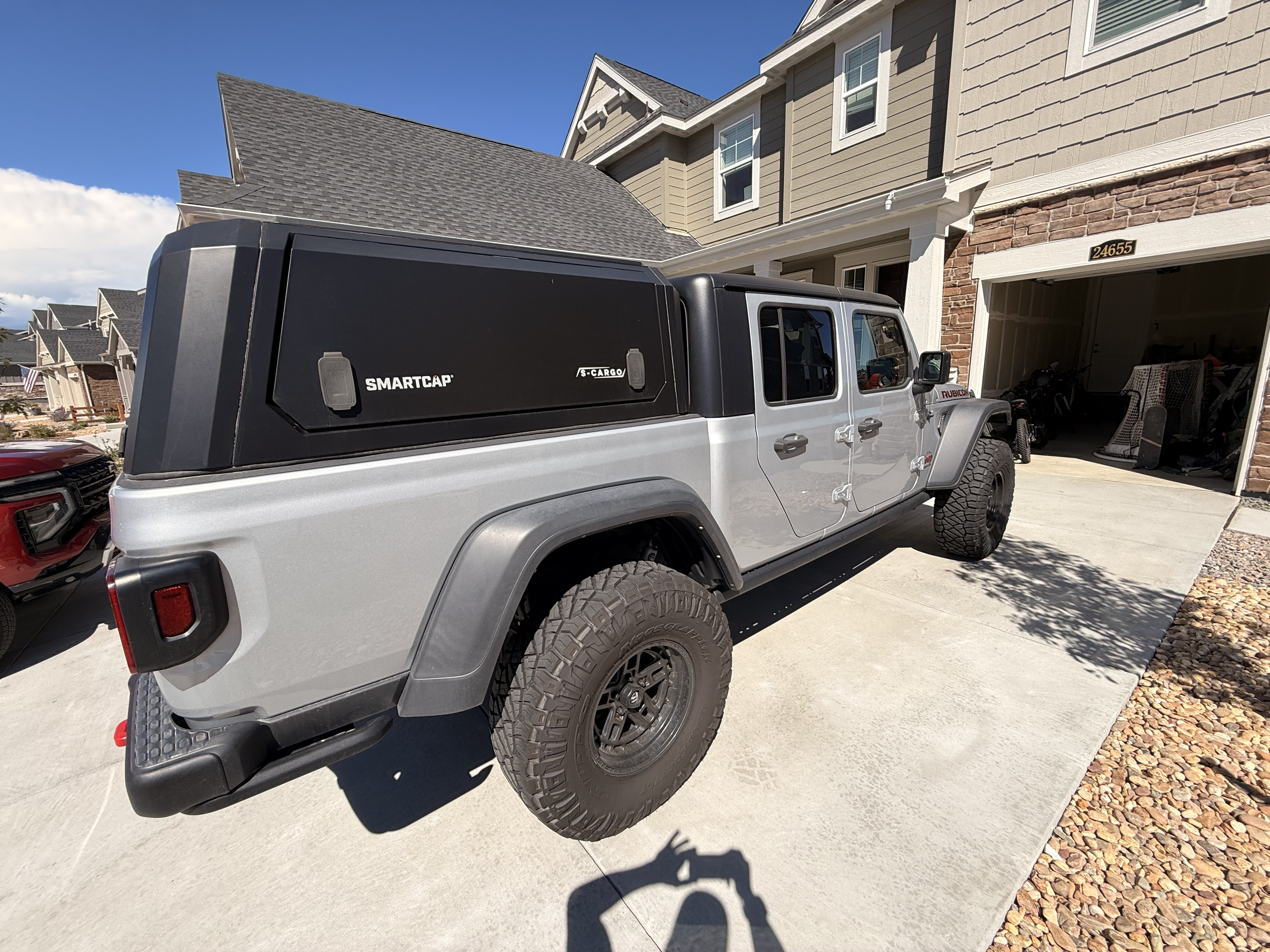 Used 2022 Jeep Gladiator Rubicon w/ Cold Weather Group AWD/4WD image 8