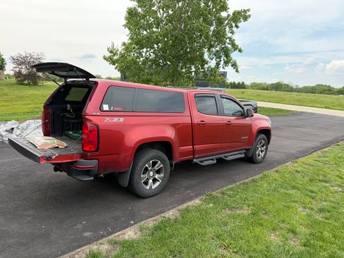 Used 2015 Chevrolet Colorado Z71 RWD image 5