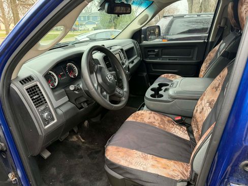 Used 2014 RAM 1500 Express image 11