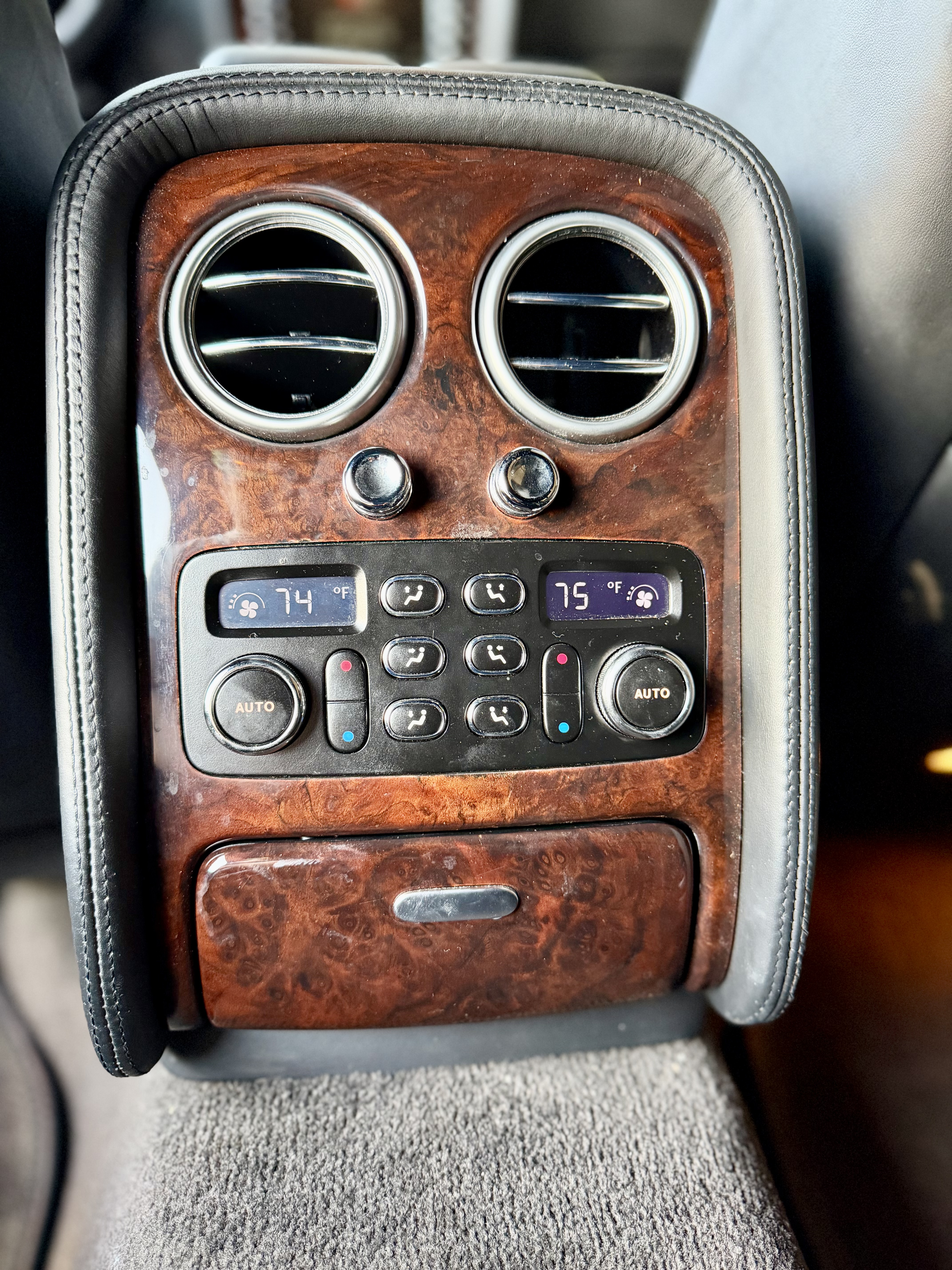 Used 2006 Bentley Flying Spur Flying Spur AWD/4WD image 14