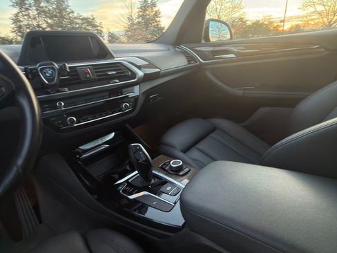 Used 2019 BMW X3 sDrive30i image 4