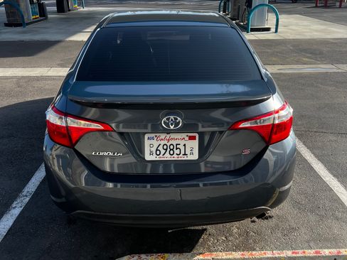 Used 2016 Toyota Corolla S FWD image 9