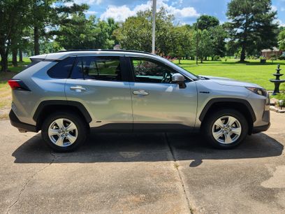 Used 2019 Toyota RAV4 LE