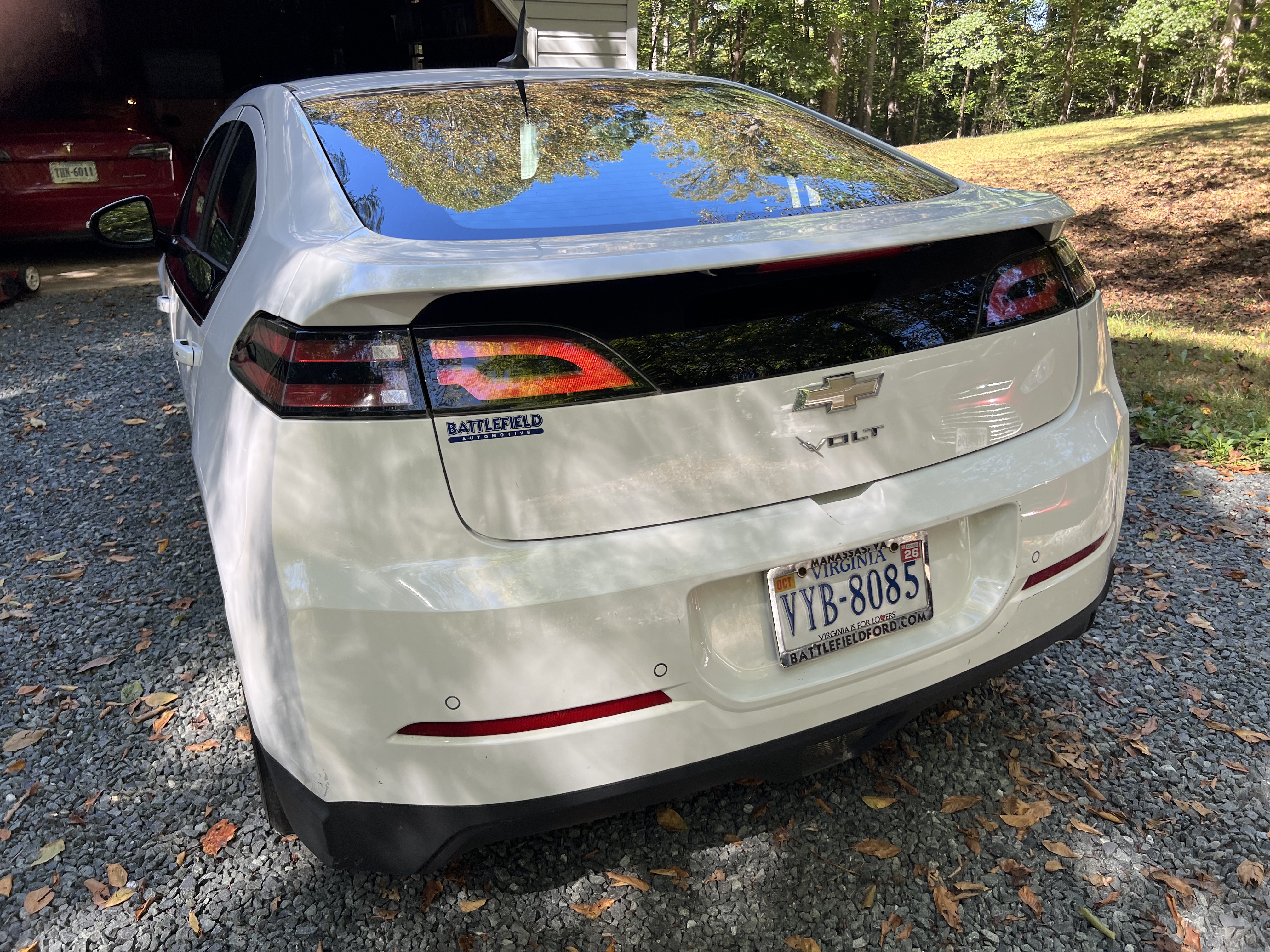 Used 2013 Chevrolet Volt Premium w/ Premium Trim Package FWD image 19