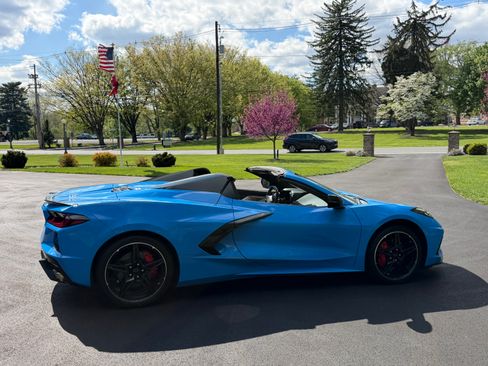 Used 2021 Chevrolet Corvette Stingray Preferred Conv w/ 2LT RWD image 2