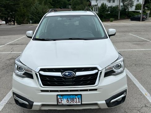 Used 2018 Subaru Forester 2.5i Touring w/ Popular Package #2 AWD/4WD image 11