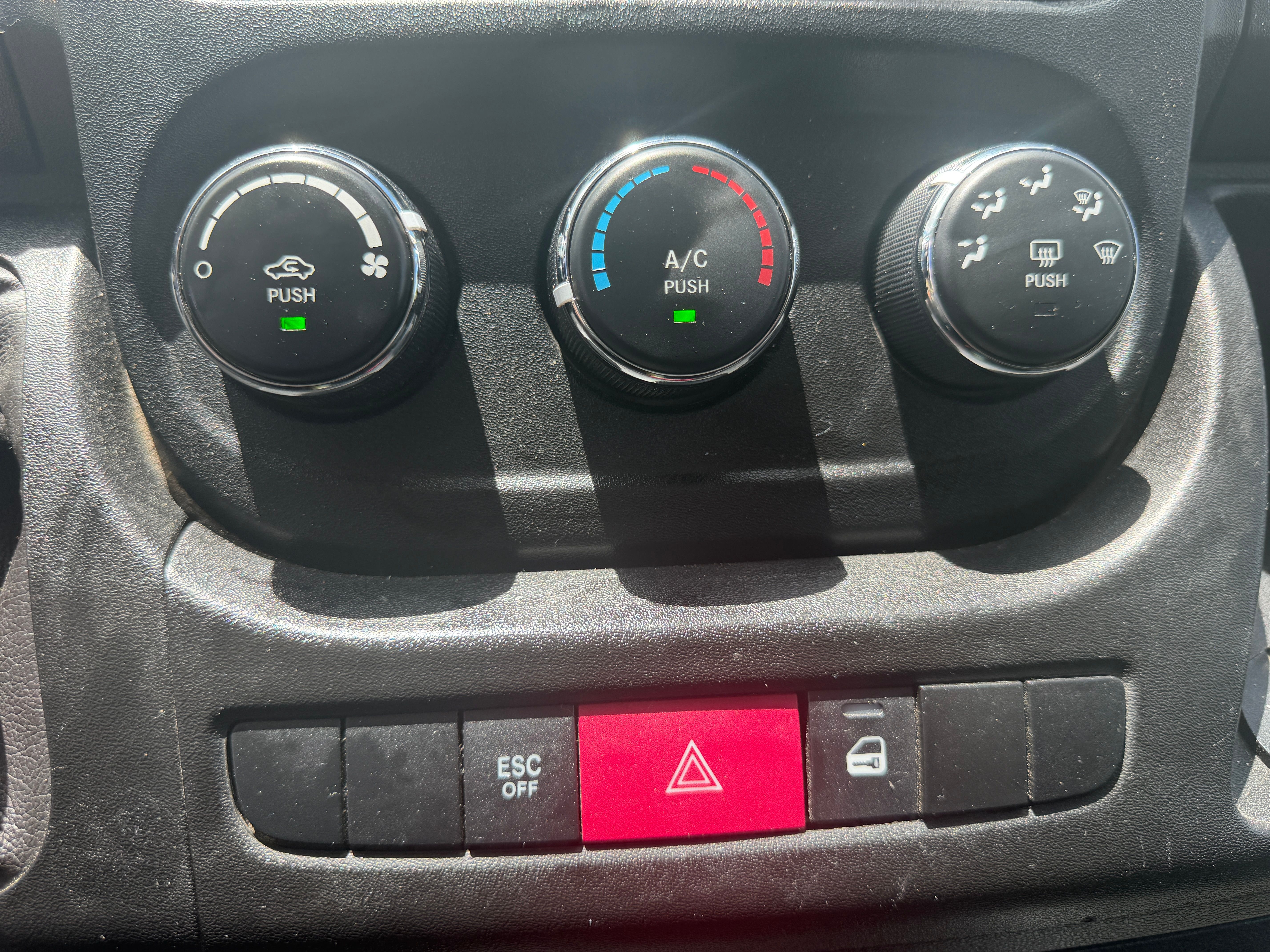 Used 2021 RAM ProMaster 1500 FWD image 15