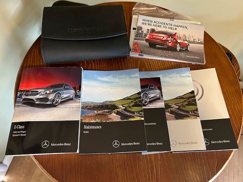 Used 2015 Mercedes-Benz E 400 E 400 Sedan 4D image 25