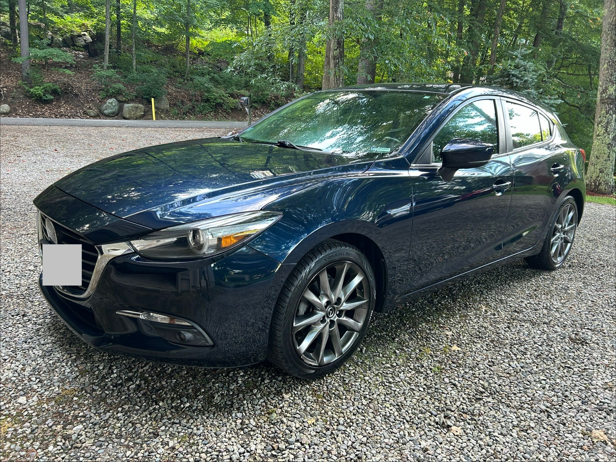 Used 2018 MAZDA MAZDA3 Grand Touring w/ Premium Equipment Package FWD image 1