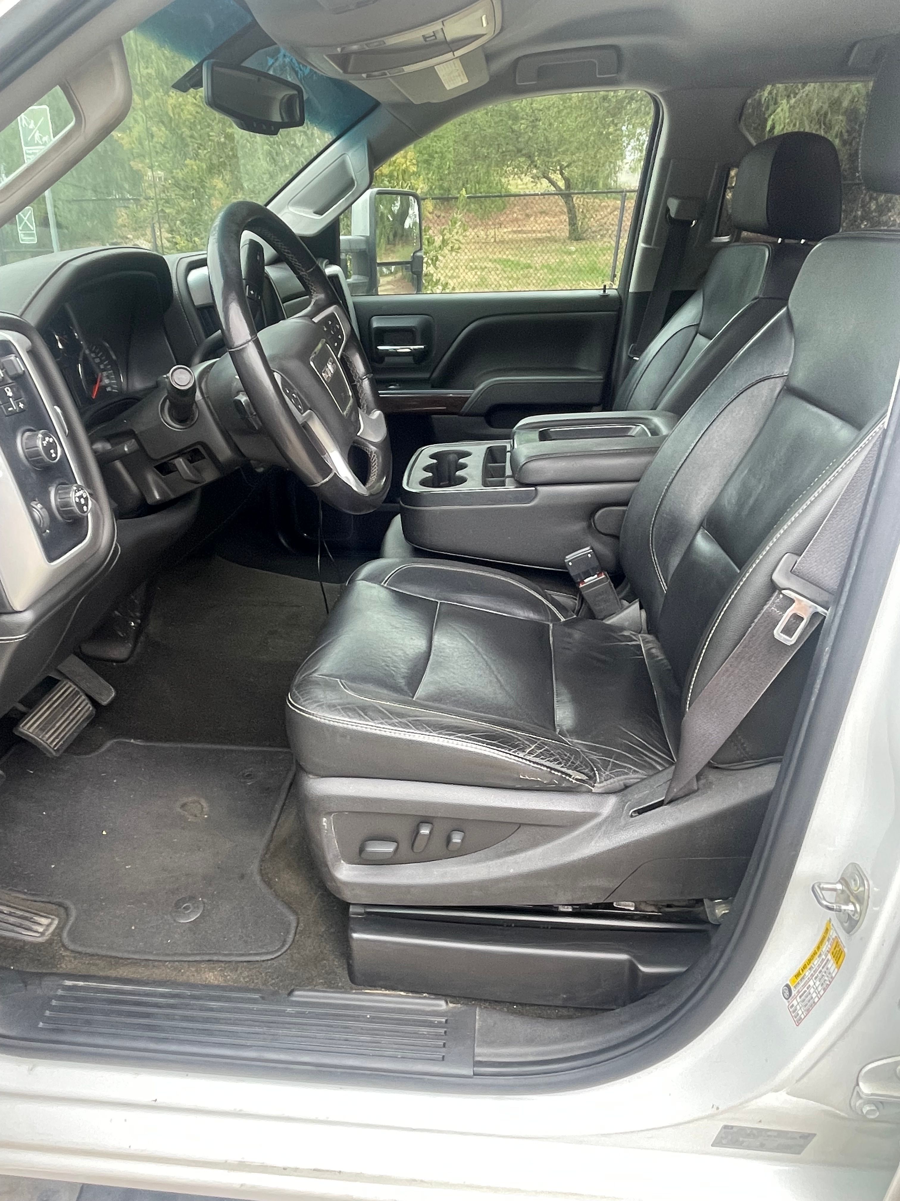 Used 2017 GMC Sierra 2500 SLT AWD/4WD image 18