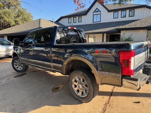 Used 2019 Ford F250 King Ranch w/ King Ranch Ultimate Package image 5