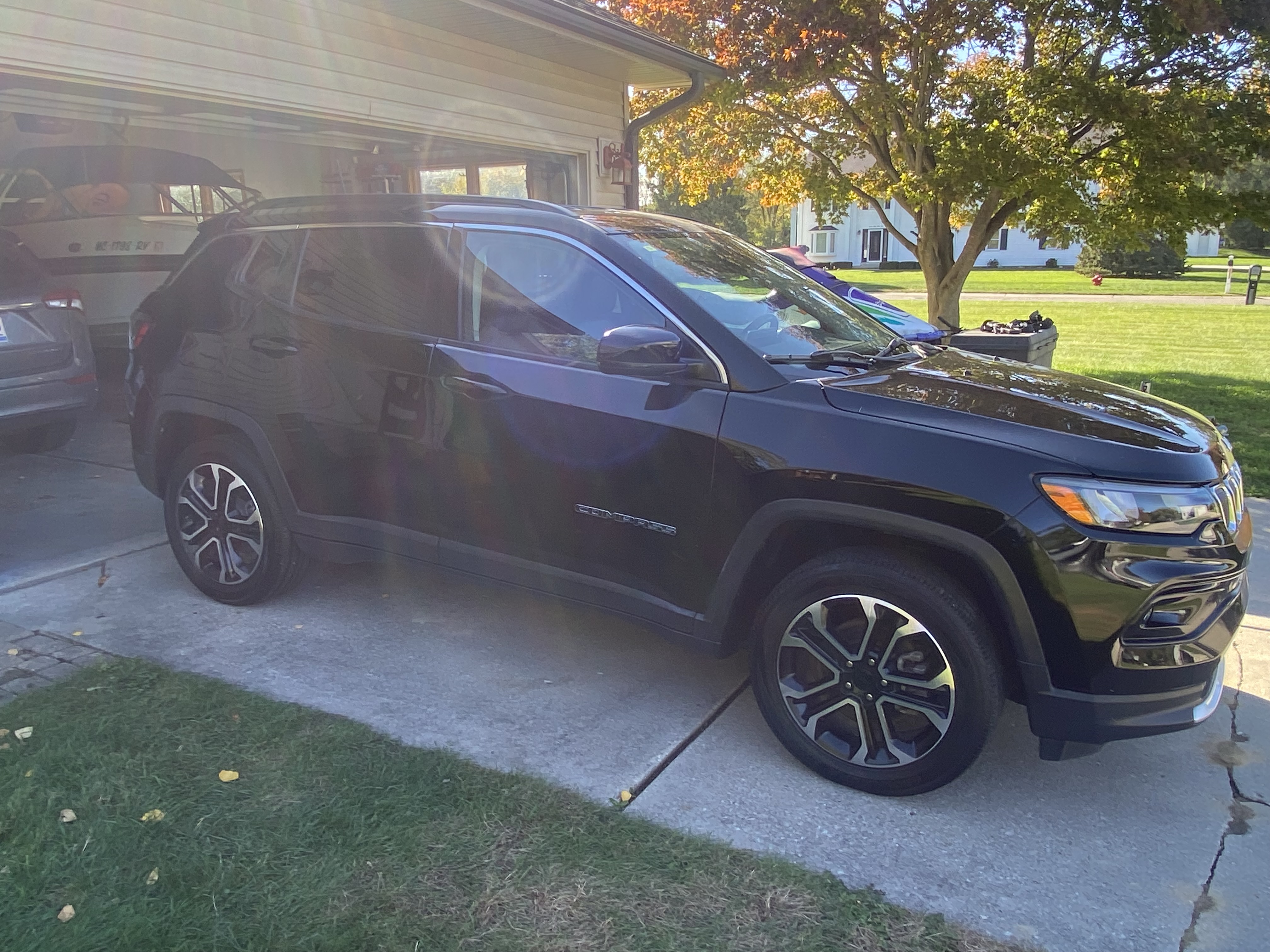 Used 2022 Jeep Compass Limited AWD/4WD image 8