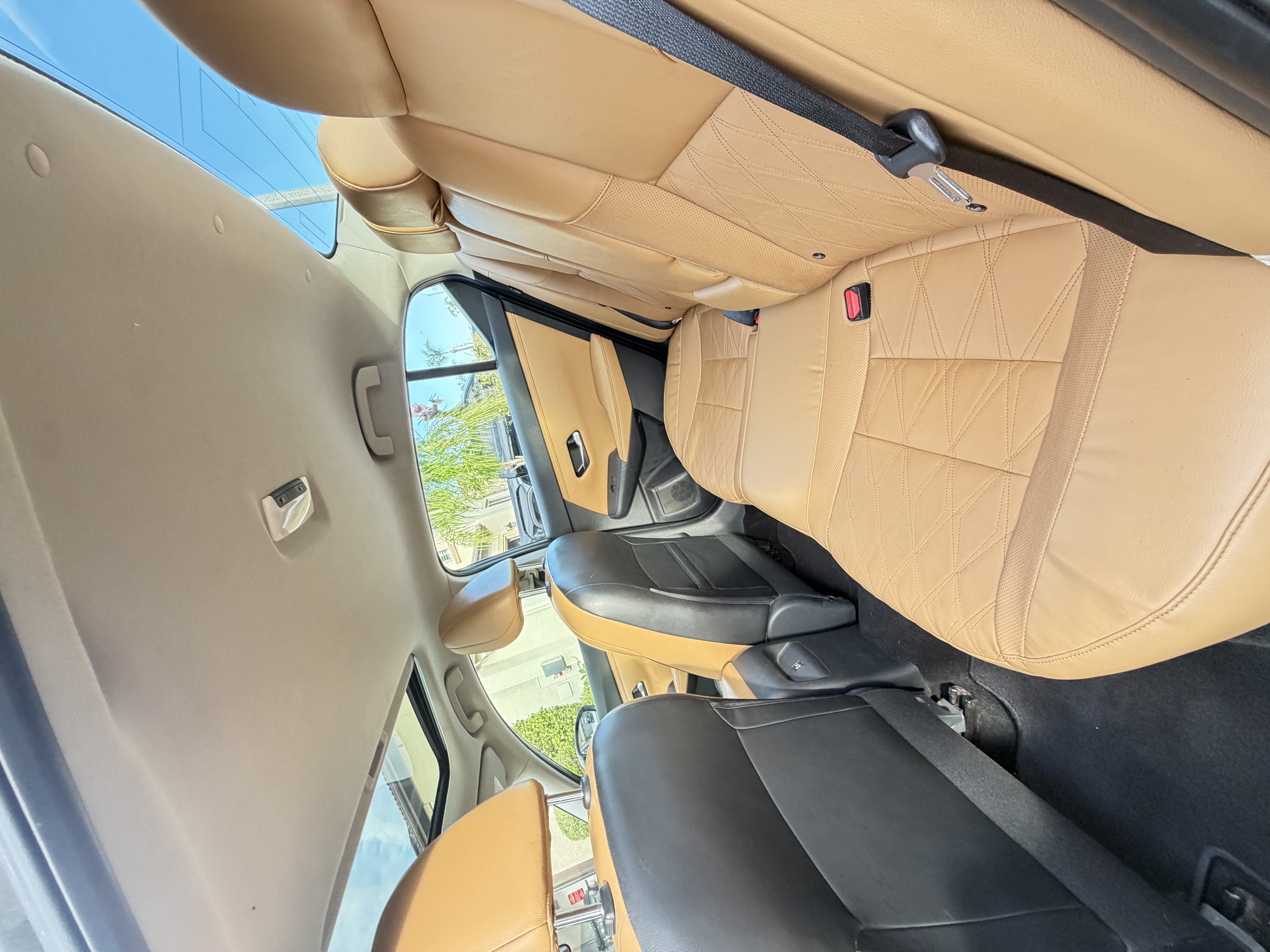 Used 2021 Nissan Sentra SV w/ SV Premium Package FWD image 14