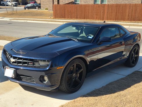 Used 2012 Chevrolet Camaro SS w/ RS Package image 2