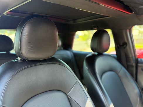 Used 2015 MINI Cooper 2-Door Hardtop image 9